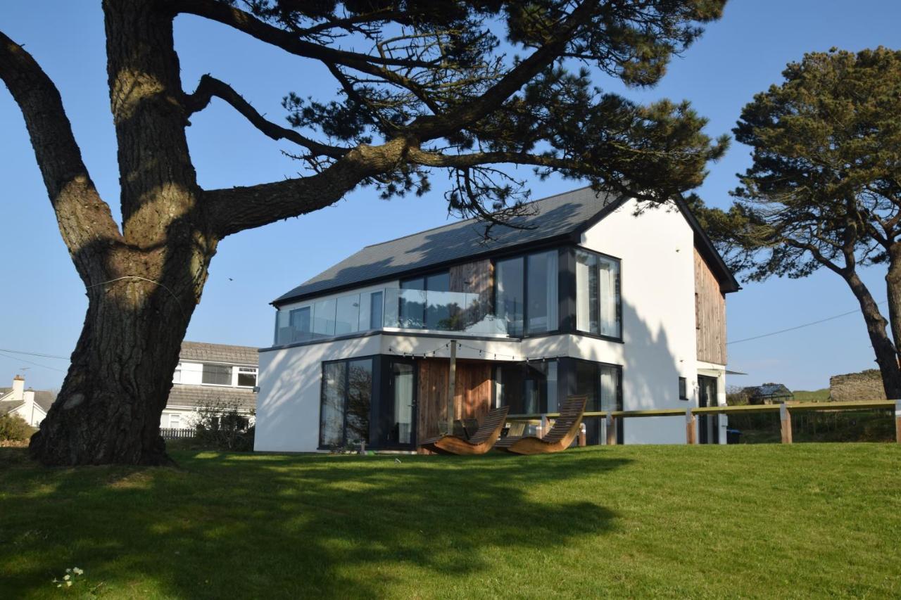 Flat 1 High Tide House, Mortehoe - Beautifully Designed Ground Floor Flat With Sea Views And Garden Exterior photo